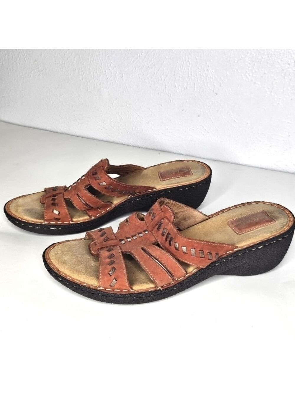 Clarks Artisan Rust Nubuck Woven Detail Heeled Slide on Sandals Womens's Size 10